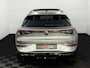 Volkswagen T-Roc 1.5 eTsi R-Line First Edition Nieuwe model!, Panoramadak, Camera, Iq lights, Navi, Half leder, Stoel/Stuurverwarming, Cruise control adaptief, Sfeerverlichting, Elektrische achterklep, Keyless start, 2 jaar garantie .