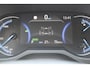 Toyota RAV4 2.5 Hybrid AWD Style Bi-Tone | Rijklaar | Parelmoer | Trekhaak | Apple/Android | Stoel-/stuurverw. | LED | El. achterklep | Dealer onderhouden