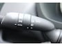 Toyota RAV4 2.5 Hybrid AWD Style Bi-Tone | Rijklaar | Parelmoer | Trekhaak | Apple/Android | Stoel-/stuurverw. | LED | El. achterklep | Dealer onderhouden