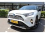Toyota RAV4 2.5 Hybrid AWD Style Bi-Tone | Rijklaar | Parelmoer | Trekhaak | Apple/Android | Stoel-/stuurverw. | LED | El. achterklep | Dealer onderhouden