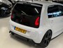 Volkswagen Up! 1.0 75pk! high up! Airco|Navi| Sportvelgen!!!