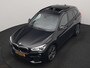 BMW X1 xDrive20i M Sport 192pk Dealer O.H. | Panodak | Adaptive Cruise | Head Up | Camera | Harman / Kardon | Alcantara Sportstoelen Verwarmd | Navigatie | 19"L.M | LED Koplampen |