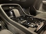 Volvo XC40 1.5 T4 Plug-in hybrid Ultimate Dark Trekhaak 1500kg/ Pano/ Adapt. Cruise/ Stoel en stuurverwarming