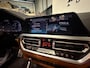 BMW 3-Serie 330e eDrive Edition M-SPORT SCHUIFDAK MATRIX ACC ASSIST VIRTUAL SFEERVER. HUD NAP GARANTIE APK