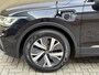 Volkswagen Tiguan 1.4 TSI eHybrid 245pk Elegance | Panoramadak | Trekhaak wegklapbaar | Adaptieve cruise | Lane assist | Camera | Virtueel cockpit | Stoel&stuurverwarming | Matrix-LED | DAB | Apple CarPlay / Android Auto | Navigatie | Volledig onderhouden