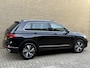 Volkswagen Tiguan 1.4 TSI eHybrid 245pk Elegance | Panoramadak | Trekhaak wegklapbaar | Adaptieve cruise | Lane assist | Camera | Virtueel cockpit | Stoel&stuurverwarming | Matrix-LED | DAB | Apple CarPlay / Android Auto | Navigatie | Volledig onderhouden