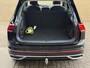 Volkswagen Tiguan 1.4 TSI eHybrid 245pk Elegance | Panoramadak | Trekhaak wegklapbaar | Adaptieve cruise | Lane assist | Camera | Virtueel cockpit | Stoel&stuurverwarming | Matrix-LED | DAB | Apple CarPlay / Android Auto | Navigatie | Volledig onderhouden