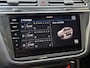 Volkswagen Tiguan 1.4 TSI eHybrid 245pk Elegance | Panoramadak | Trekhaak wegklapbaar | Adaptieve cruise | Lane assist | Camera | Virtueel cockpit | Stoel&stuurverwarming | Matrix-LED | DAB | Apple CarPlay / Android Auto | Navigatie | Volledig onderhouden