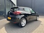 Renault Clio 1.0 TCE Zen,LED,Lane Ass.,Airco,Carplay,Cruise,Navi,PDC,Dealer OH,