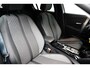Peugeot 208 1.2 Hybrid 110PK e-DCS6 Allure Automaat | Camera Voor + Achter | Navigatie | Apple Carplay / Android Auto | Cruise Control | | Achterspoiler | Armsteun voor | Bestuurdersstoel in hoogte verstelbaar