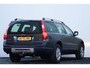 Volvo XC70 2.5 T Momentum | 2006 | Automaat | 7 persoons |