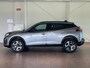 Peugeot 2008 1.2 Hybrid 136 Allure | AUTOMAAT | CLIMA | CARPLAY ANDROID AUTO | 17 INCH LMV | CAMERA VOOR + ACHTER |