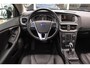 Volvo V40 1.6 T4 Summum R-design velgen | 180 pk | Automaat | 2e eigenaar | Leer | Camera | Xenon | PDC | Navi | Sportstuur | Cruise control | Climate control | 17 inch