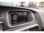 Volvo V40 1.6 T4 Summum R-design velgen | 180 pk | Automaat | 2e eigenaar | Leer | Camera | Xenon | PDC | Navi | Sportstuur | Cruise control | Climate control | 17 inch