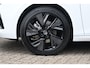 Opel Astra Electric 54 kWh GS 98% SOH | tot 8 Jaar Garantie! | Afn. Trekhaak | Navigatie | Stoel/Stuurverwarming | Alcantara | Elektr. Stoel | 360 Camera | Draadloos Apple Carplay & Android Auto | !!
