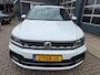 Volkswagen Tiguan 1.5 TSI ACT Highline Business R-Line / Pano / Virtual / ACC / Trekhaak / NL Auto met NAP.