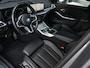 BMW 3-Serie 330e | M-Sport | Facelift | Shadowline | Led Koplampen | Camera | NL auto | Stoelverwarming