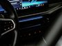 BMW 3-Serie 330e | M-Sport | NL auto | Facelift | Stoelverwarming | Camera | Ambiance Interieur | Shadowline | Led Koplampen |
