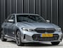 BMW 3-Serie 330e | M-Sport | Facelift | Shadowline | Led Koplampen | Camera | NL auto | Stoelverwarming
