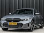 BMW 3-Serie 330e | M-Sport | Facelift | Shadowline | Led Koplampen | Camera | NL auto | Stoelverwarming