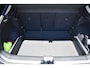 Volkswagen T-Roc 1.5 eTSI 115PK DSG Life First Edition | Multimedia Pakket | Dode-hoek detectie | Elektrisch wegklapbare trekhaak | Schuif-kanteldak | VERLENGDE GARANTIE