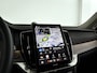 Volvo XC90 T8 Plug-in hybrid AWD Ultra Dark SOH 100% | Panoramadak | 360º camera | Luchtvering | Head- Up display | Bowers & Wilkins | Stoelventilatie | Trekhaak