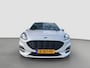 Ford Kuga 2.5 PHEV 225pk ST-Line X | Wegklapbare trekhaak | Panoramadak | Camera | Carplay | Adapive cruise controle | Head-up display | Dodehoek detectie | Winterpakket | Premium Audio | Elektrische achterklep