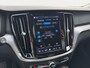 Volvo V60 2.0 B4 Core | Apple Carplay/Android Auto|telefoonintegratie premium | Audio installatie | Cruise control adaptief met Stop&Go en stuurhulp