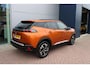 Peugeot e-2008 EV Allure Pack 50 kWh Airco Camera Carplay Dealer onderhouden, nieuwstaat
