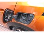 Peugeot e-2008 EV Allure Pack 50 kWh Airco Camera Carplay Dealer onderhouden, nieuwstaat