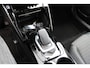 Peugeot e-2008 EV Allure Pack 50 kWh Airco Camera Carplay Dealer onderhouden, nieuwstaat