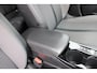 Peugeot e-2008 EV Allure Pack 50 kWh Airco Camera Carplay Dealer onderhouden, nieuwstaat