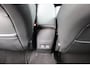 Peugeot e-2008 EV Allure Pack 50 kWh Airco Camera Carplay Dealer onderhouden, nieuwstaat
