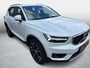Volvo XC40 1.5 T5 Recharge Inscription | Plug-in Hybrid (PHEV) | Trekhaak | Panoramadak | 360 Graden Camera | Harman Kardon Audio | Elektrisch Verstelbare Voorstoelen | Stoelverwarming | Keyless Entry | Elektrische Achterklep | Navigatie | Apple Carplay | Android Auto
