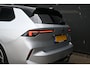 Opel Astra Sports Tourer 1.2 Turbo Hybrid GS 145pk | tot 8 Jaar Garantie! | Afn. Trekhaak | Schuif-/Kanteldak | Alcantara | Stoel/Stuurverwarming | Elektr. Stoelen | Achteruitrijcamera | !!