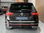Volkswagen Tiguan 1.5 TSI R-Line Automaat / Facelift model / Full map navigatie / Cruise control / Climate control