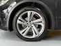 Volkswagen Tiguan 1.5 TSI R-Line Automaat / Facelift model / Full map navigatie / Cruise control / Climate control