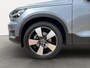 Volvo XC40 2.0 T4 | Achteruitrijcamera | Airco (automatisch) | Cruise control