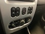 Dacia Sandero 1.2 Lauréate | MEENEEMPRIJS MET GELDIGE APK | AIRCO | PARKEERSENSOREN | RADIO | ELEKTRISCHE RAMEN.