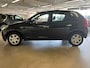 Dacia Sandero 1.2 Lauréate | MEENEEMPRIJS MET GELDIGE APK | AIRCO | PARKEERSENSOREN | RADIO | ELEKTRISCHE RAMEN.