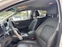 Hyundai Kona Electric EV Premium 64 kWh | SOH: 97,6% | 3 Fase | Full Options | NAP | Leder | Stoelkoeling & Verwarming | LED | Blind-spot | Lage Km-stand! |