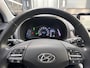 Hyundai Kona Electric EV Premium 64 kWh | SOH: 97,6% | 3 Fase | Full Options | NAP | Leder | Stoelkoeling & Verwarming | LED | Blind-spot | Lage Km-stand! |