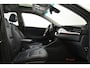 Kia Niro Hybrid 1.6 GDi ExecutiveLine Cam Pano Vol Leder Dhoek Winterpack