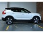 Volvo XC40 Recharge Core | Comfortstoelen | Stoelverwarming | Stuurwielverwarming | Draadloze telefoonlader | Adaptive Cruise Control | Parkeersensoren voor + achter | Parkeercamera |