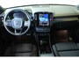 Volvo XC40 Recharge Core | Comfortstoelen | Stoelverwarming | Stuurwielverwarming | Draadloze telefoonlader | Adaptive Cruise Control | Parkeersensoren voor + achter | Parkeercamera |
