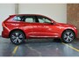 Volvo XC60 T6 Plug-in hybrid AWD Inscription Exclusive | Google Infotainment | Dealeronderhouden | Semi-Electrische wegklapbare trekhaak | Parkeerverwarming | Head-Up Display | Stoelverwarming | Stuurwielverwarming | Parkeersensoren | Panoramadak
