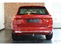Volvo XC60 T6 Plug-in hybrid AWD Inscription Exclusive | Google Infotainment | Dealeronderhouden | Semi-Electrische wegklapbare trekhaak | Parkeerverwarming | Head-Up Display | Stoelverwarming | Stuurwielverwarming | Parkeersensoren | Panoramadak