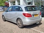 Mercedes-Benz B-klasse 200 AMBITION AUTOMAAT Pano | Dodehoeksensoren | Clima | Trekhaak