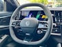 Renault Austral 1.2 E-Tech Full Hybrid 200 Esprit Alpine | Harman Kardon | Panoramadak | Stoel+Stuurverwarming | Achteruitrijcamera | Navigatie | Climate Control | Pack Light & Sound | Adaptive Cruise Control (ACC) | Massage | Apple CarPlay/Android