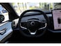 Volvo EX30 P3 Plus Europa 51 kWh | Blind Spot | Apple CarPlay/Android Auto | Verwarmbaar stuurwiel | Verwarmbare voorstoelen | Pilot Assist | Adaptive Cruise Controle